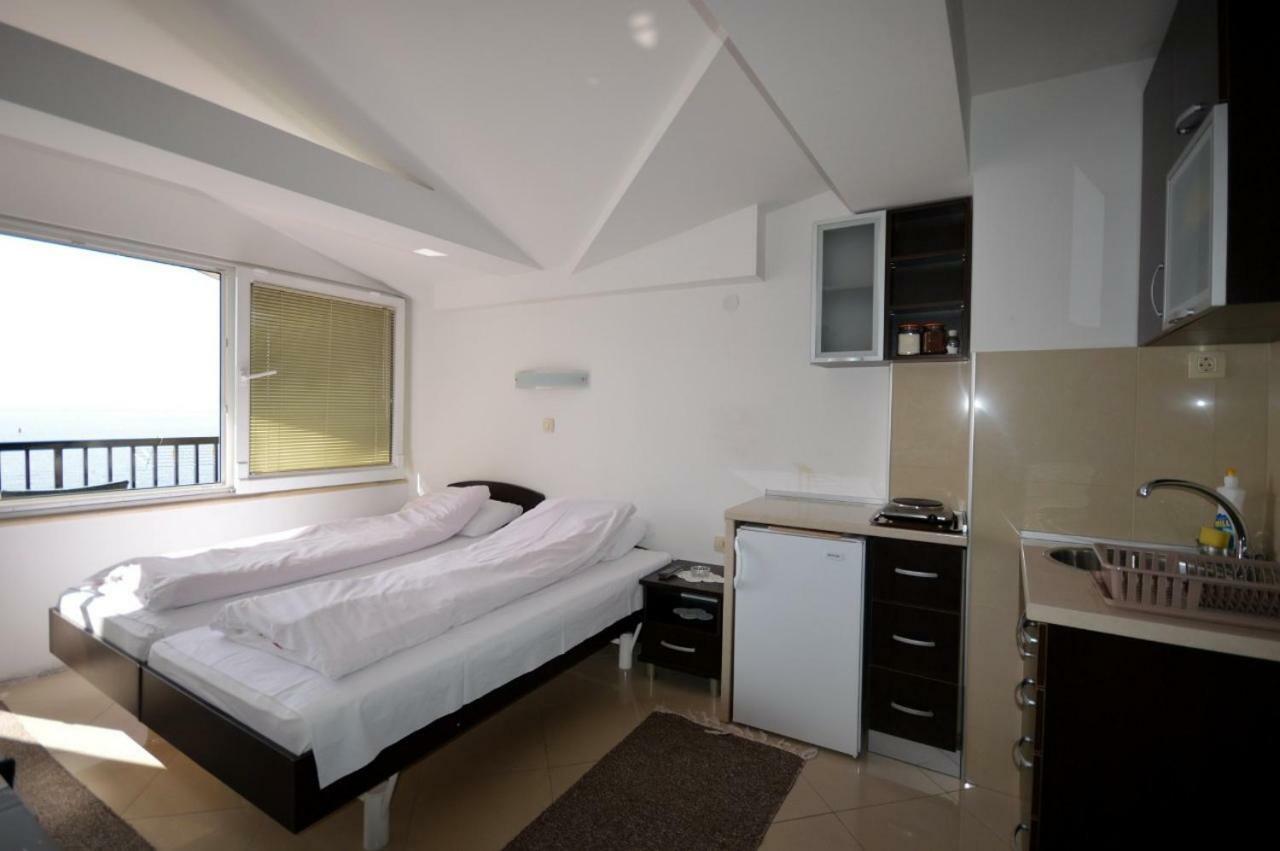 Topencarov Guest House Охрид Екстериор снимка